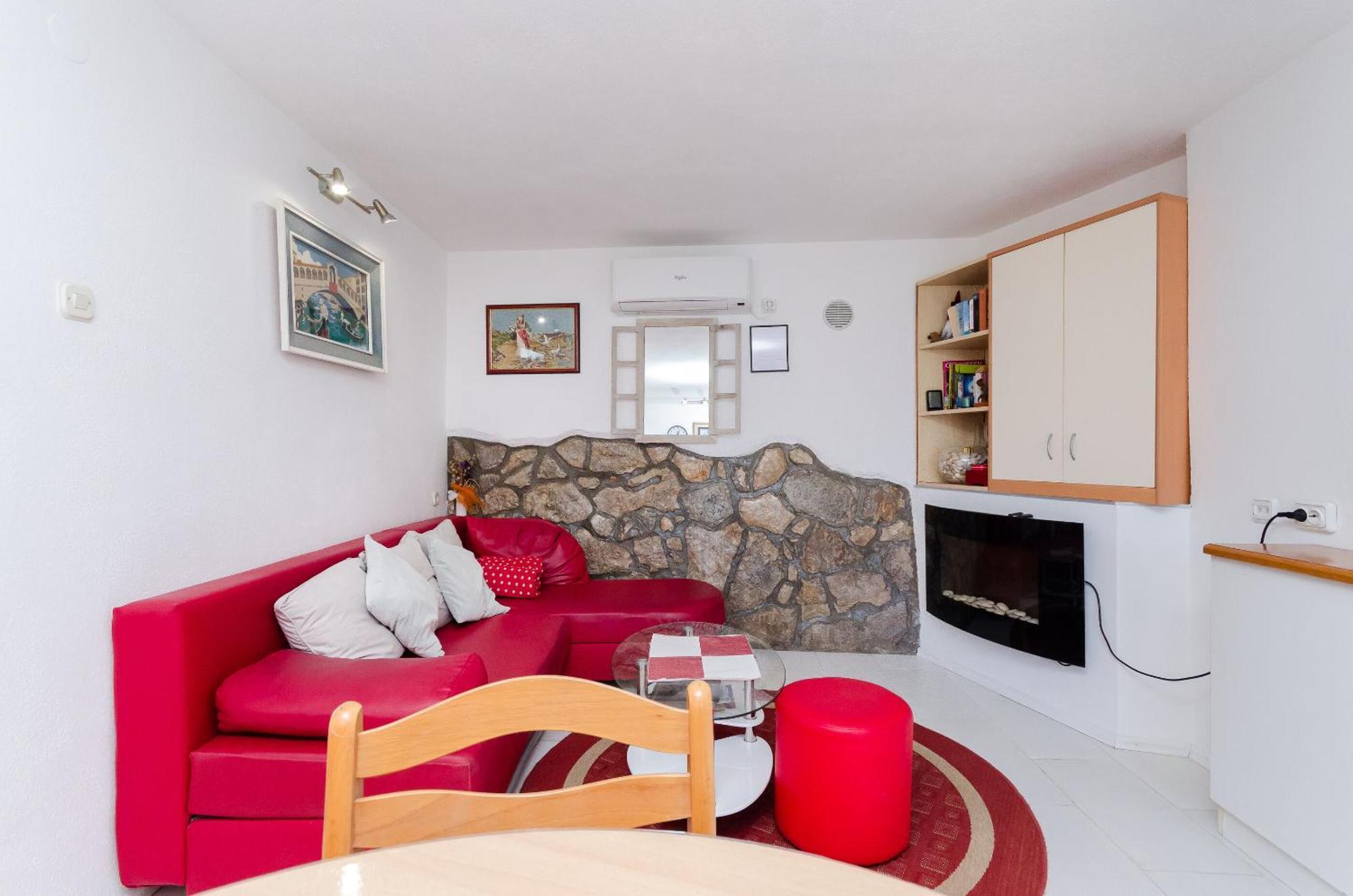 Holiday Home Ana- With Pool Kornic Exterior photo